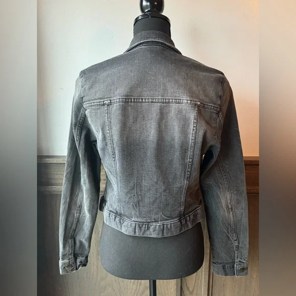 a.n.a Charcoal wash stretch denim Jean Jacket Euc medium - Picture 4 of 7